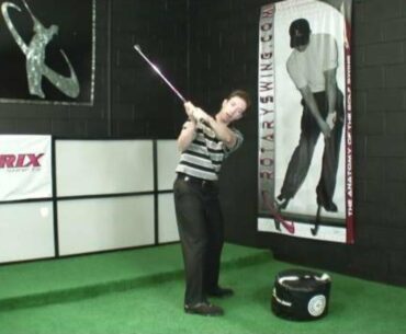 How to Keep Left Arm Straight in Golf Swing and Get Perfect Golf Impact