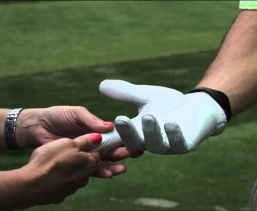 FootJoy Golf Glove Fitting