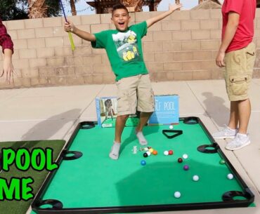 GIANT GOLF POOL GAME - Pool Table with Putters