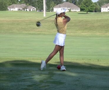 Girls Golf Tees Off at Chestnut Hills