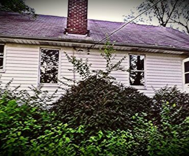 Abandoned House and Barn Full of Stuff Millions of Golf Tees