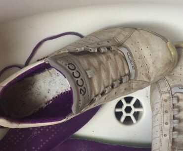 CAN I WASH MY ECCO BIOM GOLF SHOES ?