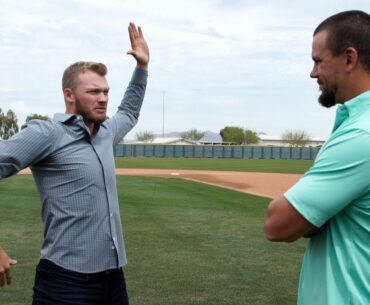 Mizzen+Main: These Shirts are Crazy Flexible - Happ + Schwarber