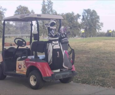 How to use a Putter Buddy Golf Club Stand!