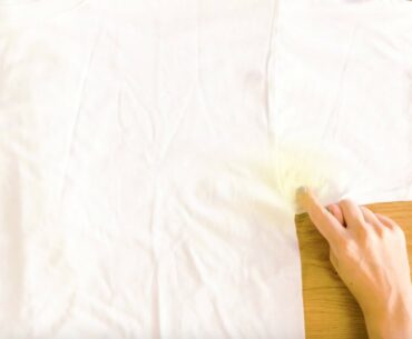 How To Remove Armpit Stains From T-Shirts - DIY$ by Perk