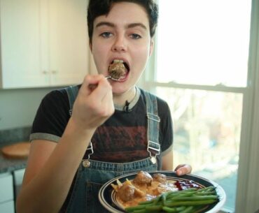 Vegan Swedish Meatballs