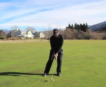 Millbrook Resort: Golf Lessons - Correct posture to get more shoulder turn