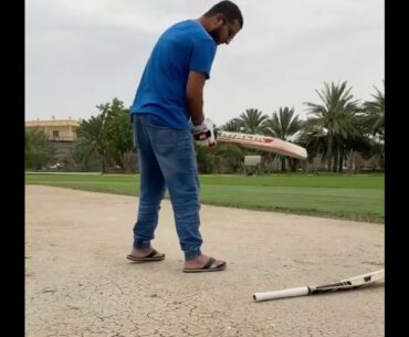 MB Malik Cricket Bat | Power Hitting with MB Malik Bat