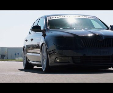 ┃Slammed┃Domino's Black Superb 3.6 VR6