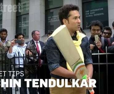 Sachin Tendulkar​ Shows You How to Hold a Cricket Bat