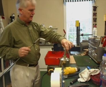 How to Regrip Golf Clubs with Chip Usher - Driving Range Heroes