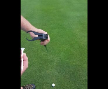 Upright Golf's 'Upright Golf Stick' teeing device...a great playing aid!