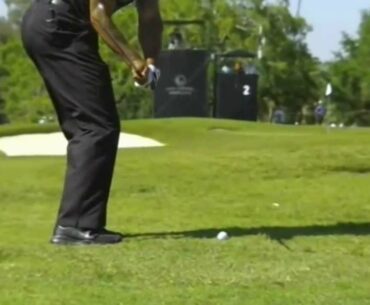Tiger Woods - 2013 - DTL - Super Slow Motion - Wedge - Release Closeup