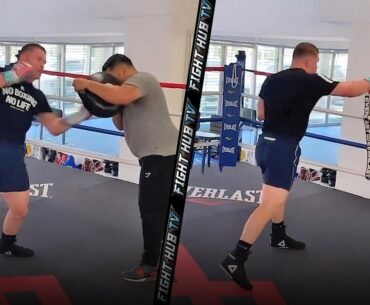 CANELO ALVAREZ BUSTING UP THE MITTS WITH POWER RIGHT HANDS AND UPPERCUTS DURING TRAINING IN MEXICO