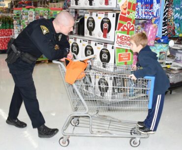 FOP -  Shop With A Cop In Clinton County