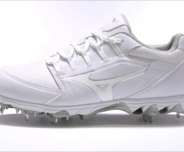 9-SPIKE SWIFT 6 WOMEN'S METAL SOFTBALL CLEAT REVIEW AND 360 VIEW