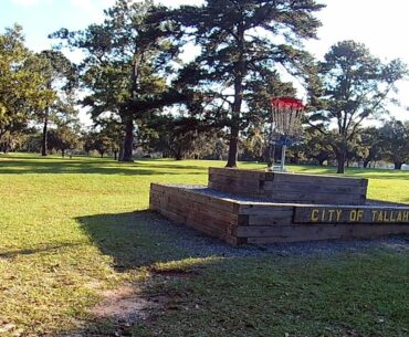 Disc Golf Tuesday at Tom Brown