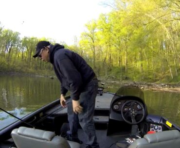 Early Season Bass Fishing on Conowingo Lake - Susquehana River