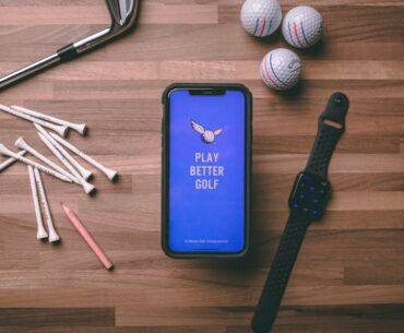 LOWER Your Scores Using the 18Birdies Golf App  - TWO Minute Tuesday