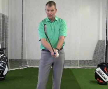 The Basics Of The Golf Grip - Jon Tattersall