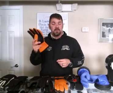 Video Discussion Dive Gloves