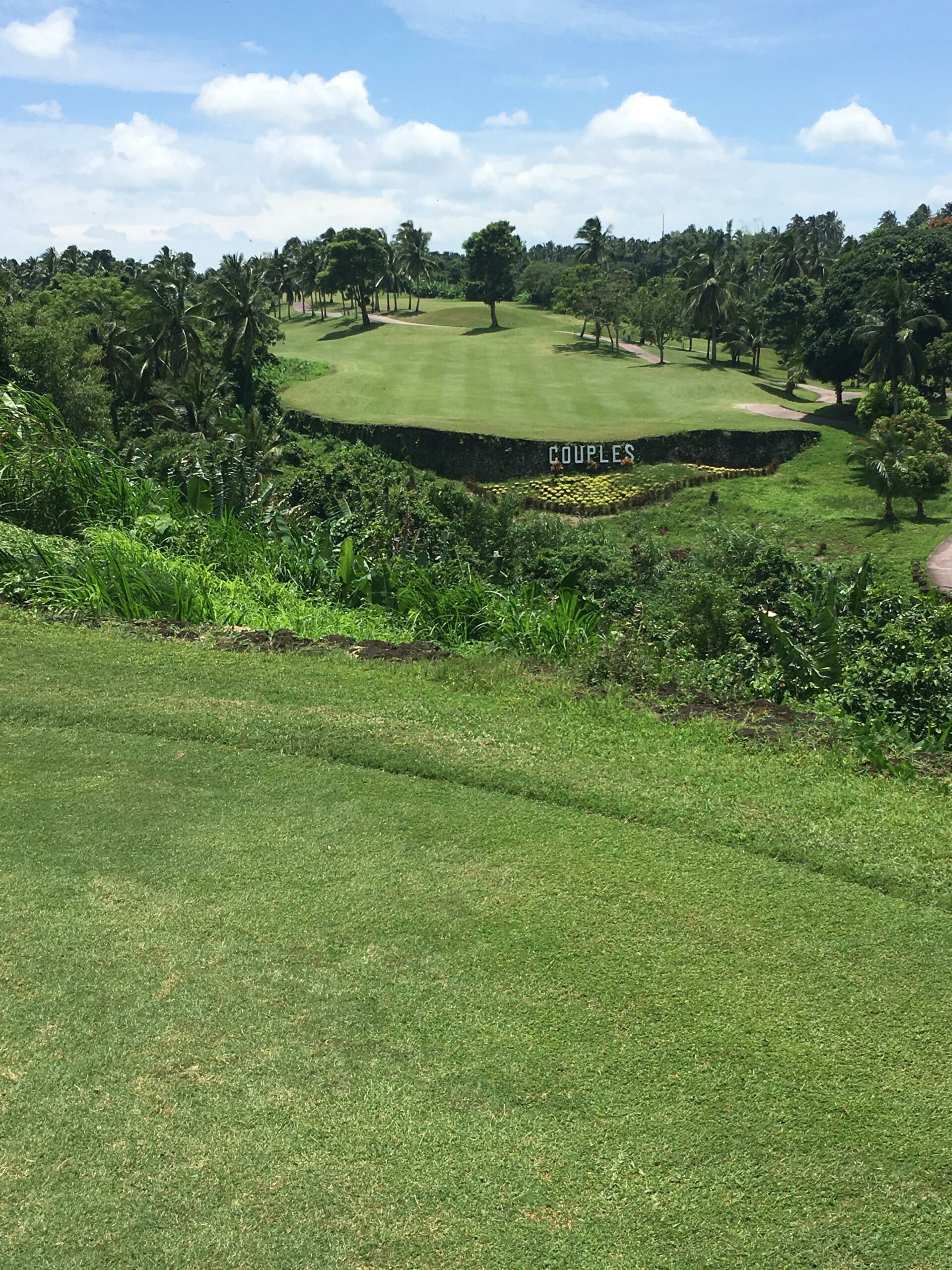 Par 5 hole Riviera Golf Club (Couples course), Philippines FOGOLF