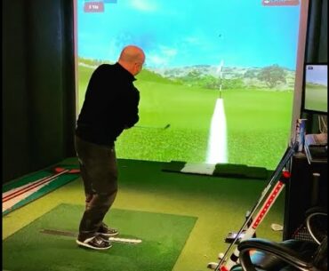 Explanar Golf Lesson: Why good posture is important for chipping, too! / Improve your short game