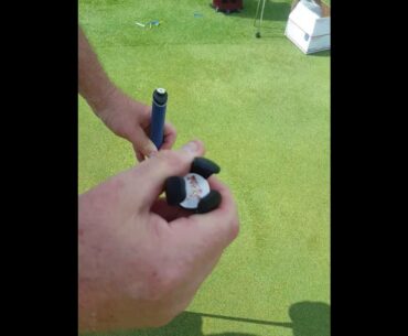 Upright Golf's 'Detachable Claw' golf ball pick up tool