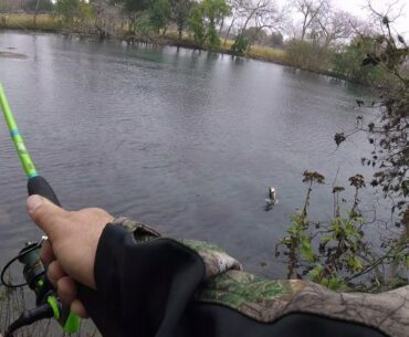 Rainy Day Fishing for Clear Water BIG BASS!