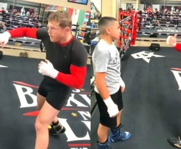 EPIC! CANELO GIVING POINTERS TO LA AMENAZA ON HOW TO FEINT & THROW UPPER CUTS, CAPETILLO'S SON