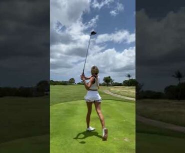 Bri Teresi : Golf Swing shorts