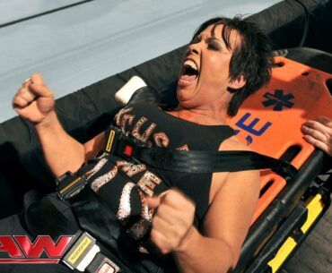 Vickie Guerrero vs. AJ Lee: Raw, Nov. 18, 2013