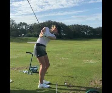 ⛳That wedge swing omg ! | Golf ladies  | Golf lady  | Golf Shorts | #Shorts