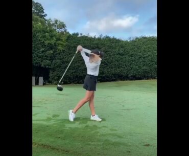 1000 Yards Swing Shot !! | Golf ladies  | Golf lady  | Golf Shorts | #Shorts