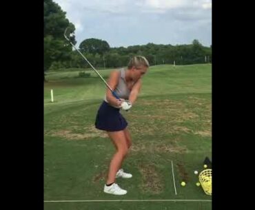 ⛳Looking good girl, beauty golf swing lady!!  | Golf ladies  | Golf lady  | Golf Shorts | #Shorts