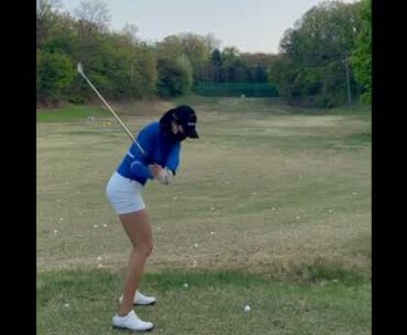 ⛳very clean shot | Golf ladies  | Golf lady  | Golf Shorts | #Shorts