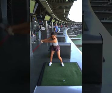 Amazing Golf Swing you need to see | Golf Girl awesome swing | Golf shorts | Mei Brennan