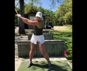 Well that feels excellent 💪🏻💥🤍 #golf #shorts #golfswing #golfgirl     | GOLF#SHORT