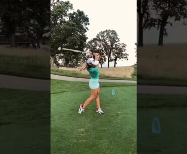 Cassandra Meyer Golf Swing!!| Golf ladies | Golf lady | Golf Shorts | #Shorts