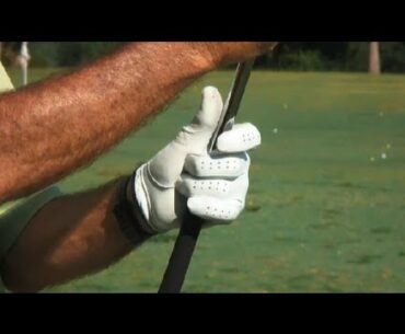 Figuring Golf Grip Size : Golf Tips