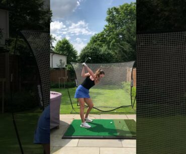 Amazing Golf Swing you need to see | Golf Girl awesome swing | Golf shorts | Anna Symons