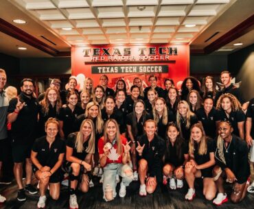Texas Tech Soccer: Olympic Gold Medalist Janine Beckie Returns to Lubbock | 2021