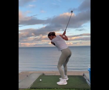 Great swing babe ❤️❤️ #golf #shorts #golfgirl      | GOLF#SHORT