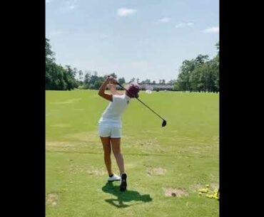 Hot Golf Girl #SHORTS #TIKTOK #GOLF