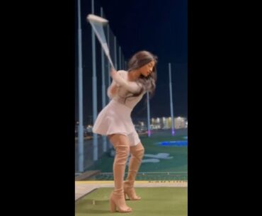 What a shot 🙌🙌🙌 ❤️❤️ #golf #shorts #golfgirl      | GOLF#SHORT