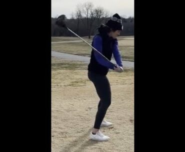 Winds helping and you actually hit that high ball 🙌🏼 ❤️❤️ #golf #shorts #golfgirl      | GOLF#SHORT