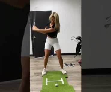 nice form . golf swing so pure ❤️❤️ #golf #shorts #golfgirl      | GOLF#SHORT