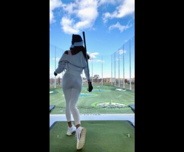 Nice swing!👏👏❤️❤️ #golf #shorts #golfgirl      | GOLF#SHORT