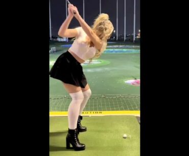 Đã xác minhIt feels good to swing again 😜 ❤️❤️ #golf #shorts #golfgirl      | GOLF#SHORT