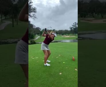 Hot women | Golf swing slow motion | Golf swing basics | Hot ladies #golf #shorts #golfgirl